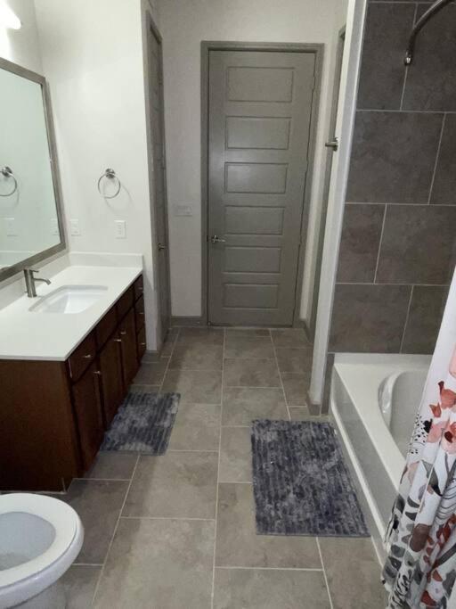 Downtown Living 1Br W/ Free Parking Garage Leilighet Houston Eksteriør bilde