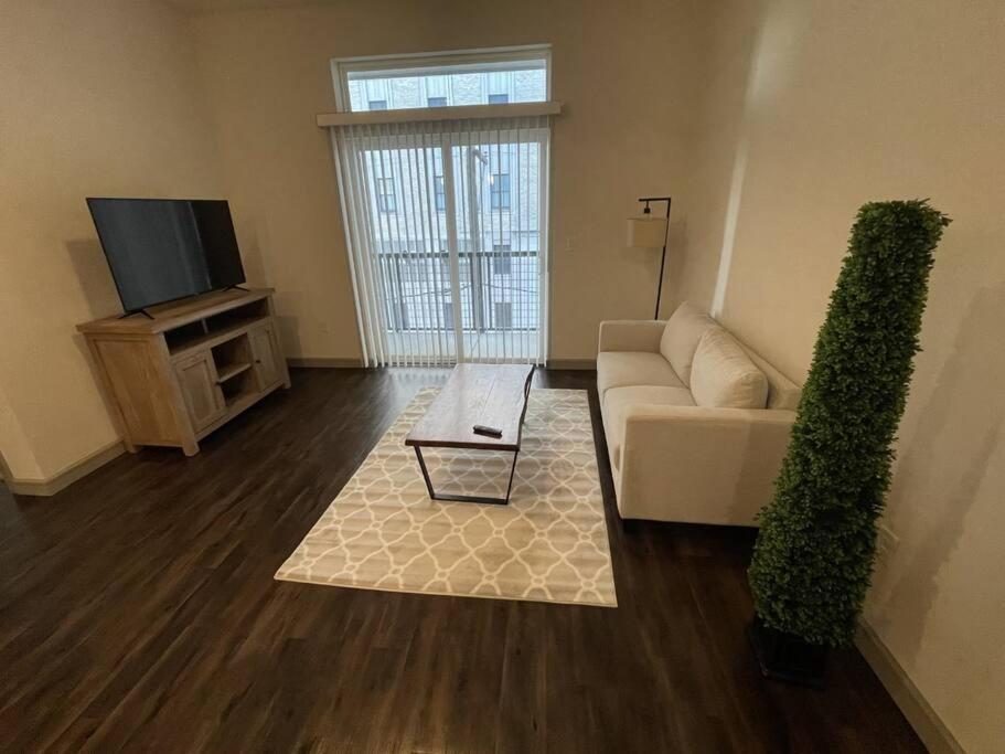Downtown Living 1Br W/ Free Parking Garage Leilighet Houston Eksteriør bilde