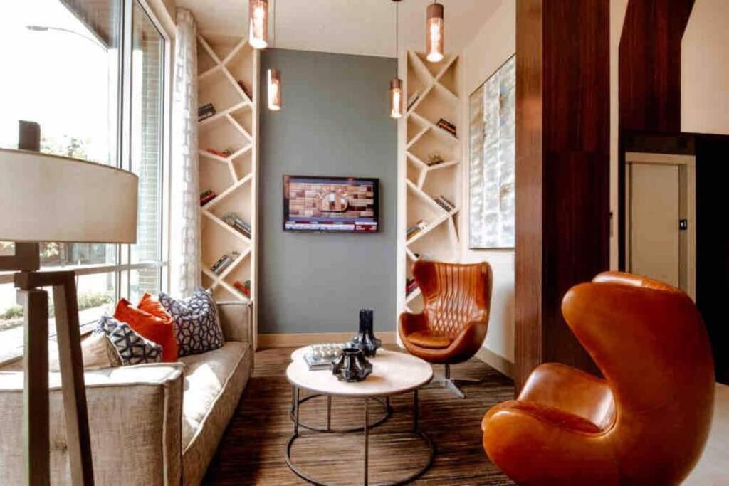 Downtown Living 1Br W/ Free Parking Garage Leilighet Houston Eksteriør bilde